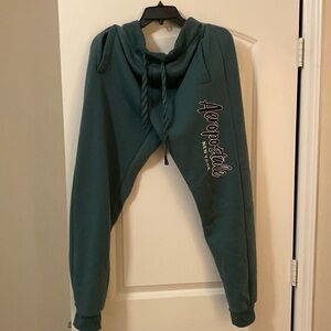 Like new Aeropostale green joggers size xl